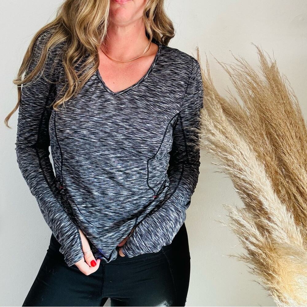 ATHLETA Black Grey White Long Sleeve VNeck Zipper Workout Sweater Shirt Top S